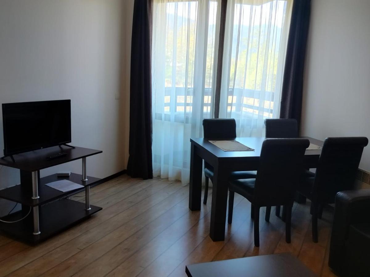 Alpine Lodge Bansko Apartments Екстериор снимка