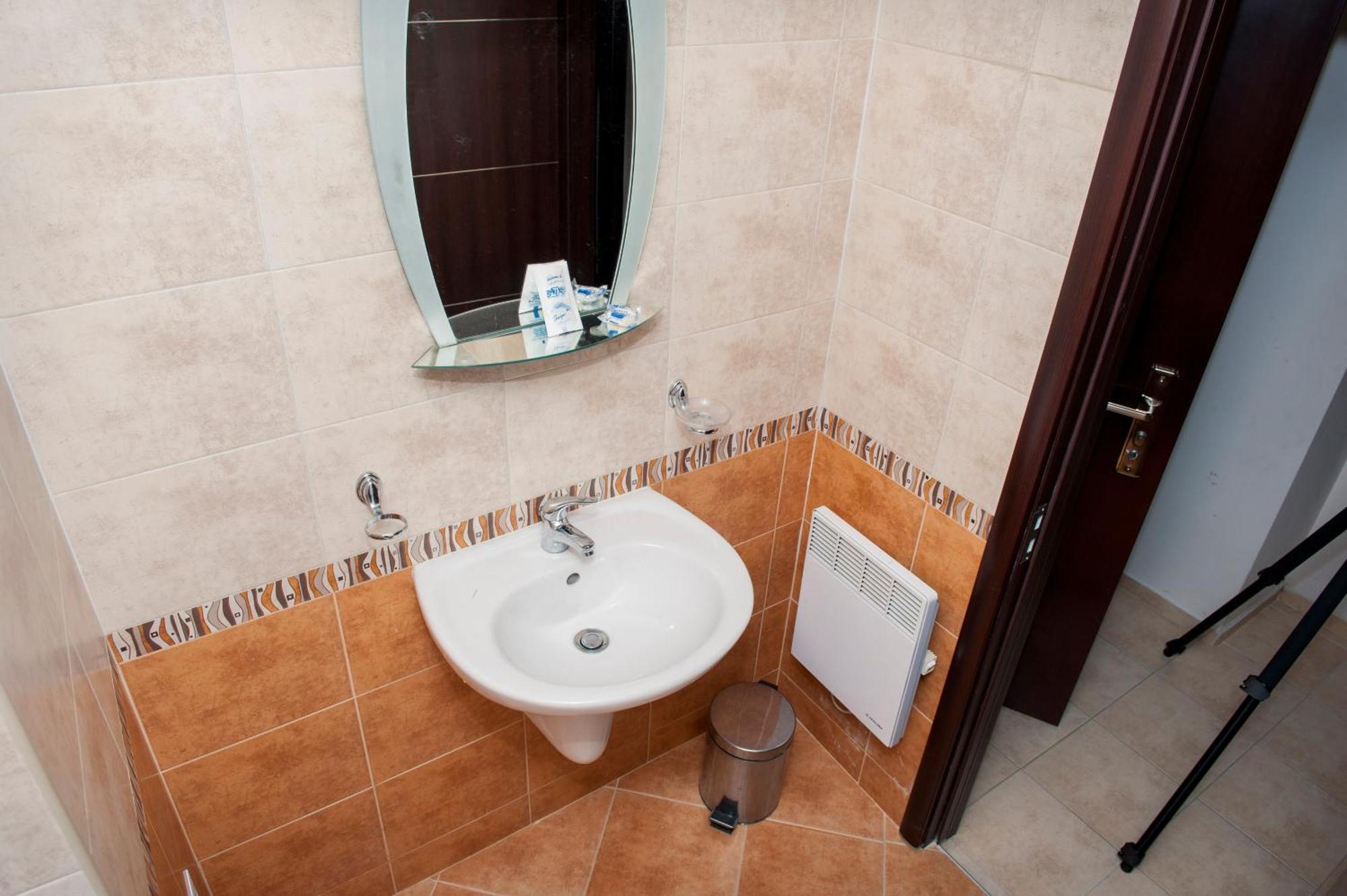 Alpine Lodge Bansko Apartments Екстериор снимка